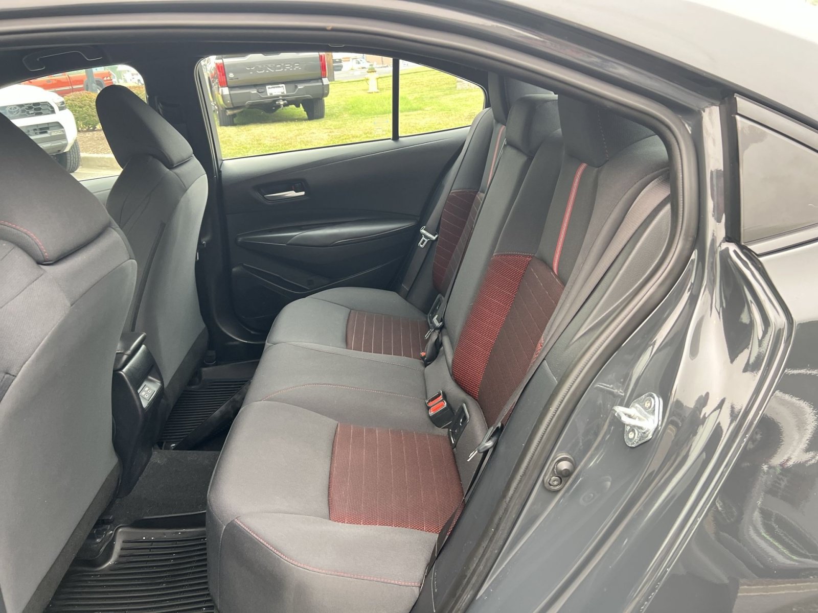 Used 2023 Toyota Corolla SE FWD image 22