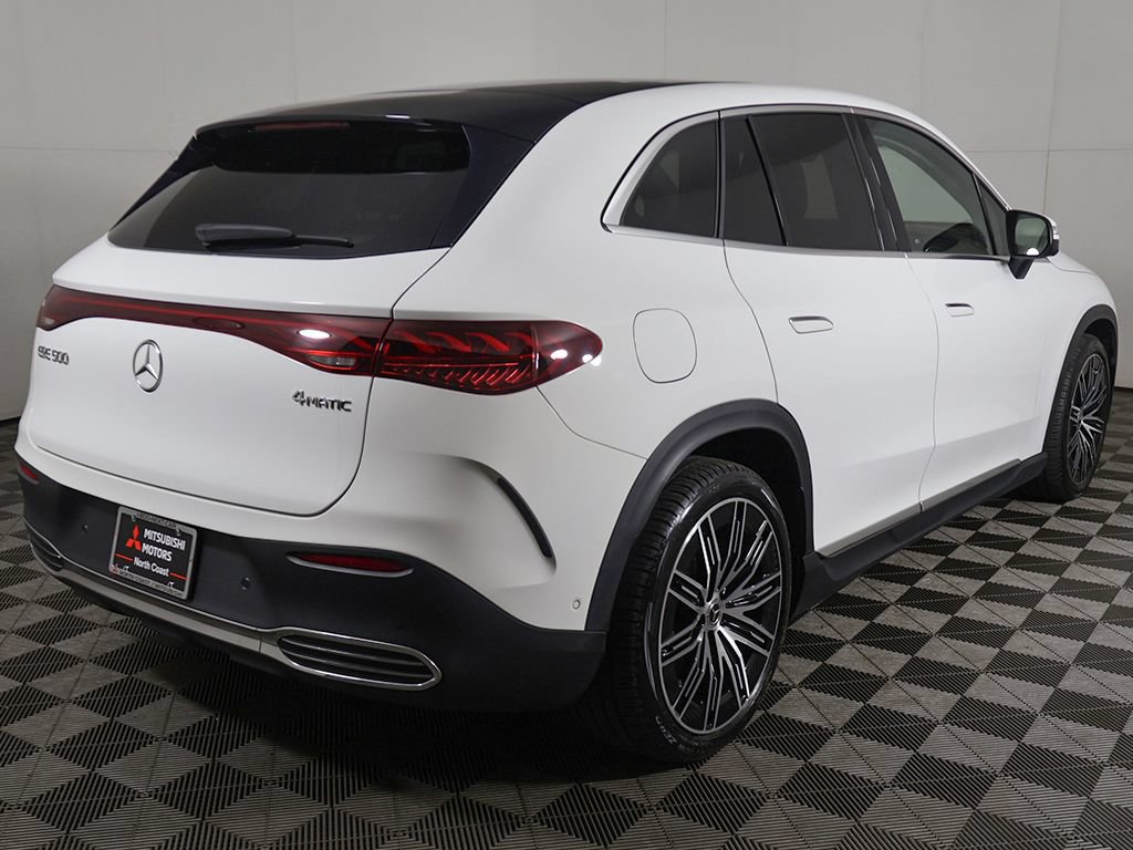 Used 2023 Mercedes-Benz EQE 500 4MATIC SUV w/ Pinnacle Trim Package image 15