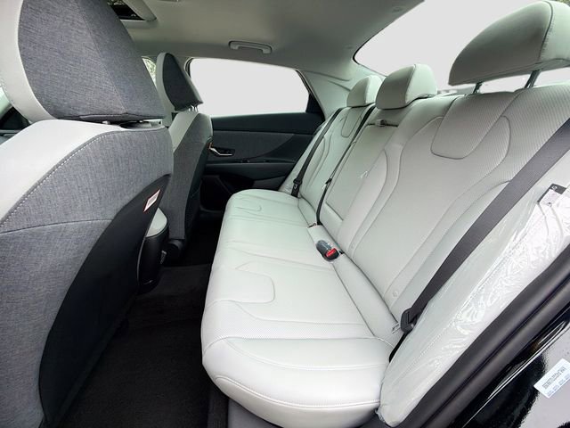 New 2026 Hyundai Elantra Limited image 26