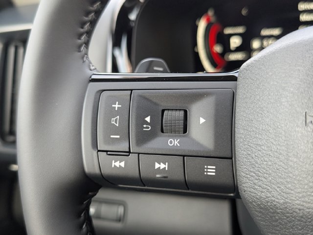 New 2026 Nissan Pathfinder SL AWD/4WD image 14