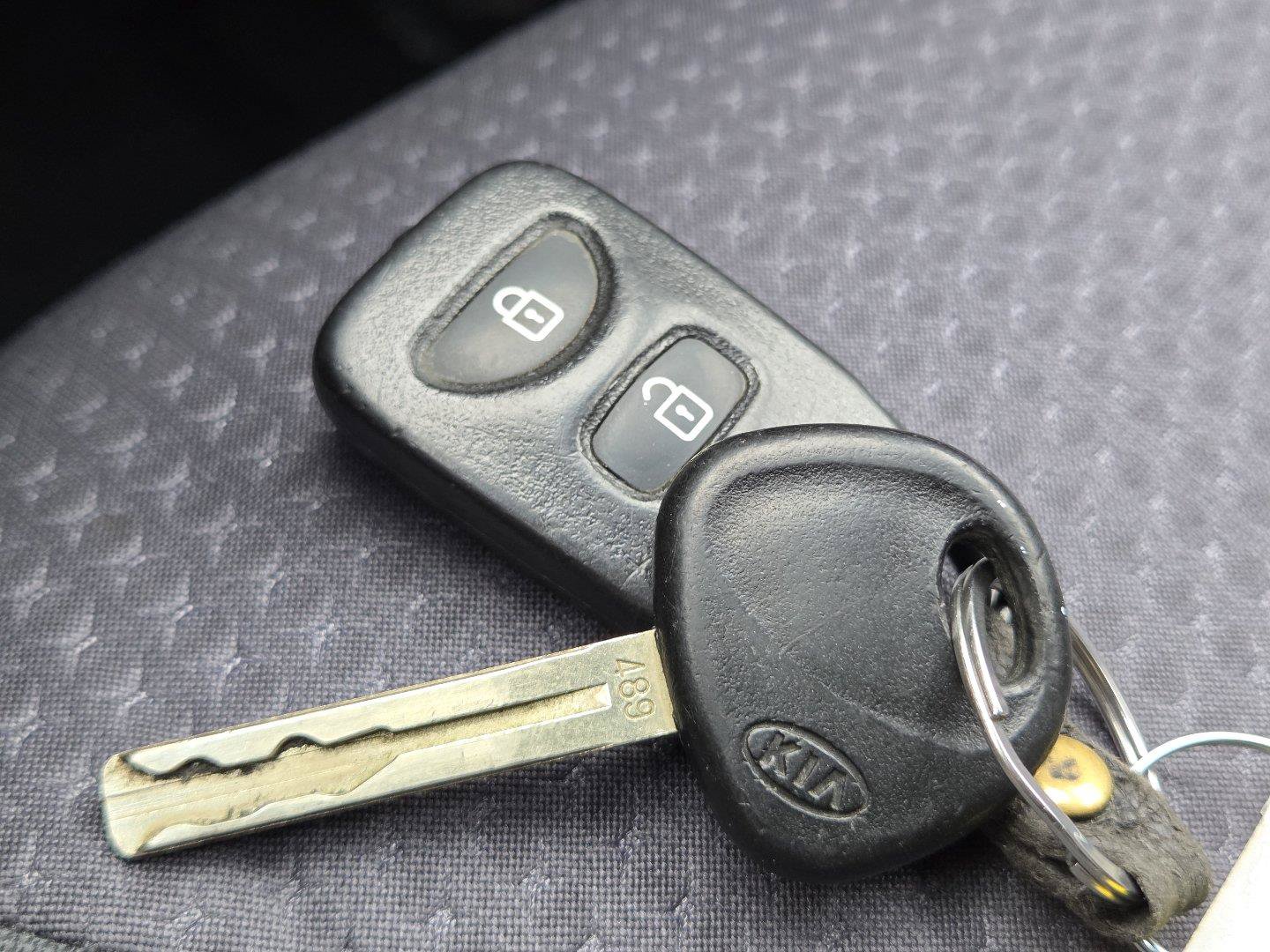 Used 2012 Kia Sorento FWD image 27
