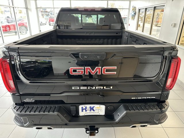 Used 2024 GMC Sierra 1500 Denali image 5