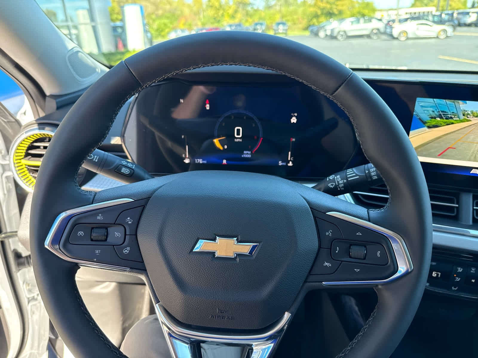 New 2026 Chevrolet Trax LT w/ Driver Confidence Package FWD image 22