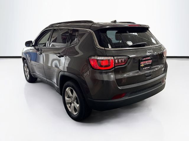 Used 2019 Jeep Compass Latitude w/ Popular Equipment Group FWD image 8