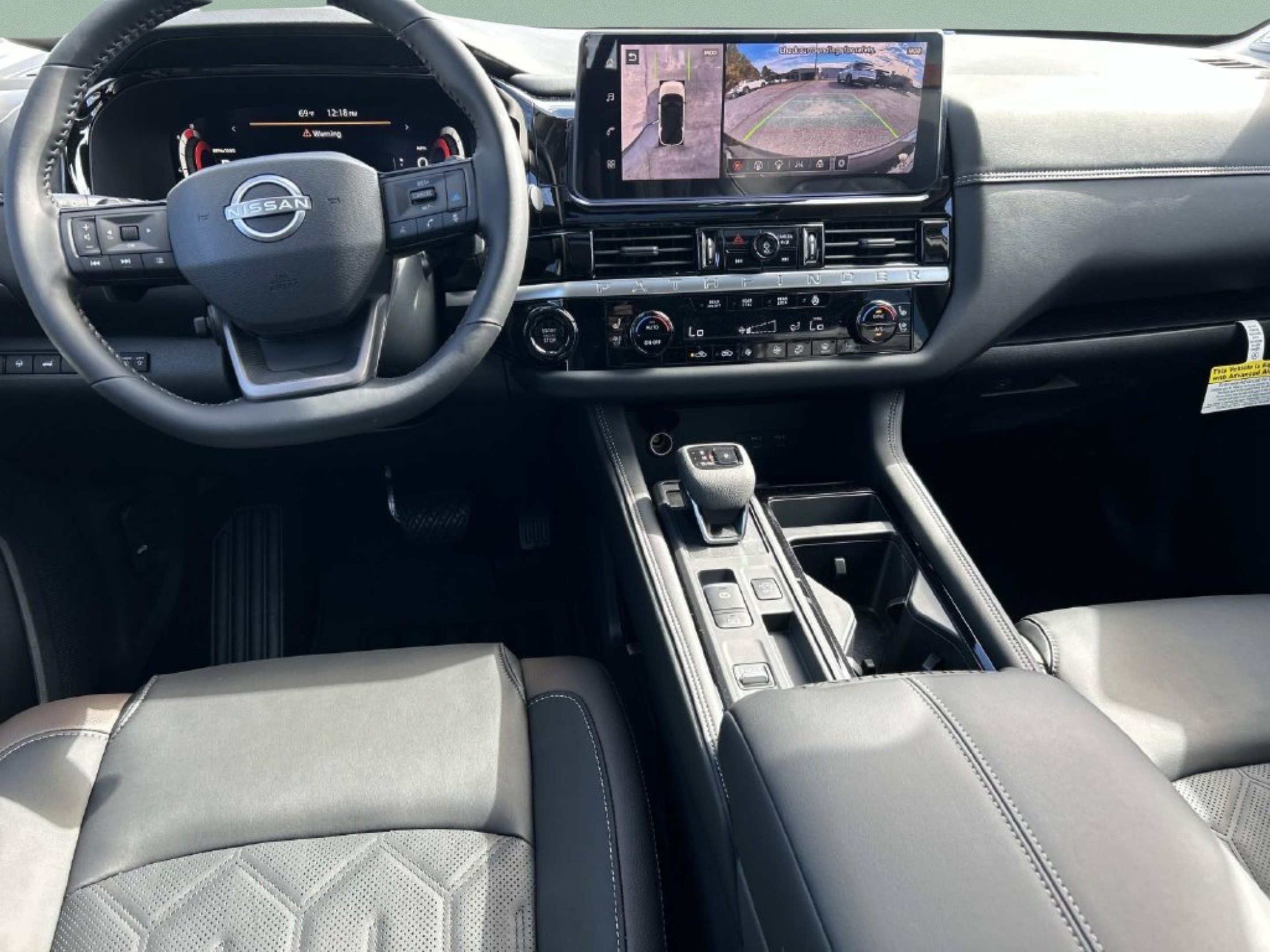 New 2026 Nissan Pathfinder Platinum FWD image 10