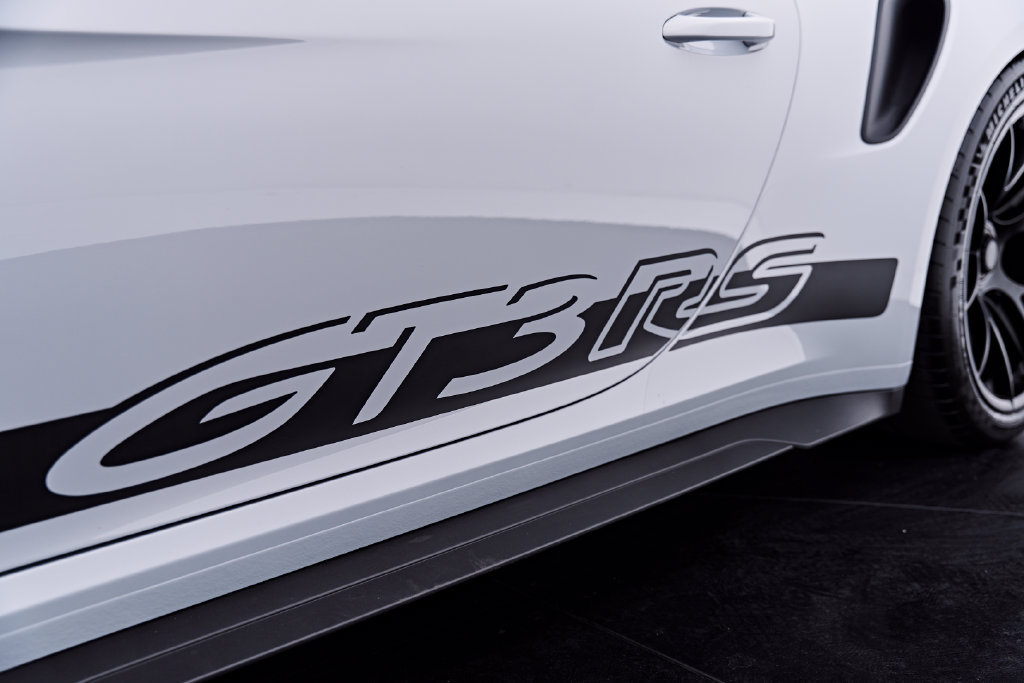 Used 2025 Porsche 911 GT3 RS RWD image 26