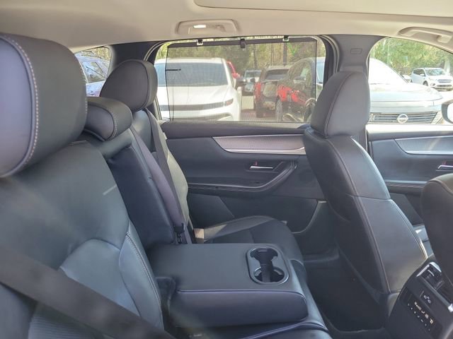 Used 2025 MAZDA CX-90 3.3 Turbo w/ Premium Sport Pkg image 32