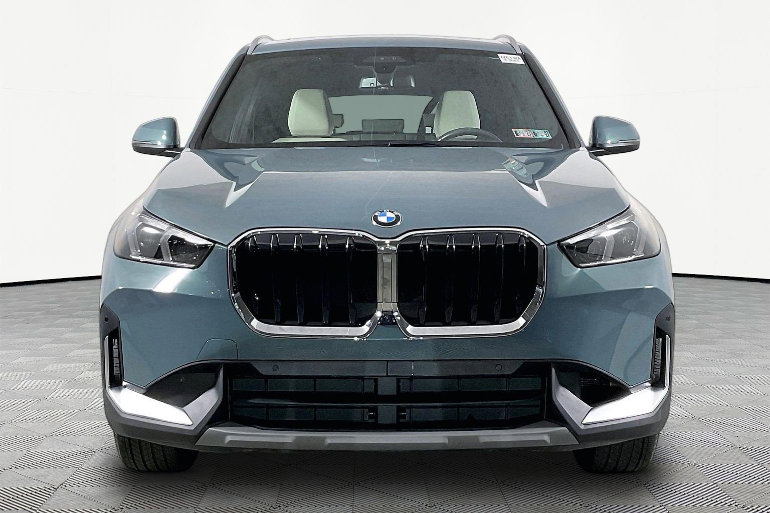 Certified 2023 BMW X1 xDrive28i w/ Premium Package AWD/4WD image 2