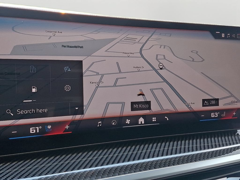 Used 2026 BMW X7 M60i AWD/4WD image 18