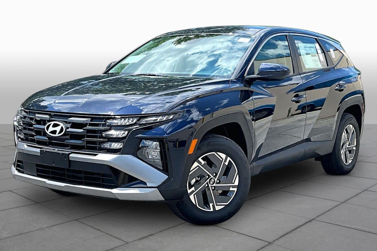 New 2026 Hyundai Tucson Blue SE AWD/4WD image 1
