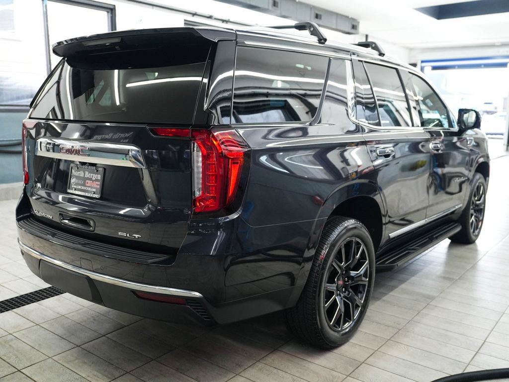 Used 2023 GMC Yukon SLT w/ SLT Premium Package AWD/4WD image 8