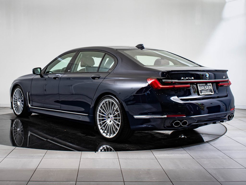 Used 2022 BMW ALPINA B7 xDrive image 11
