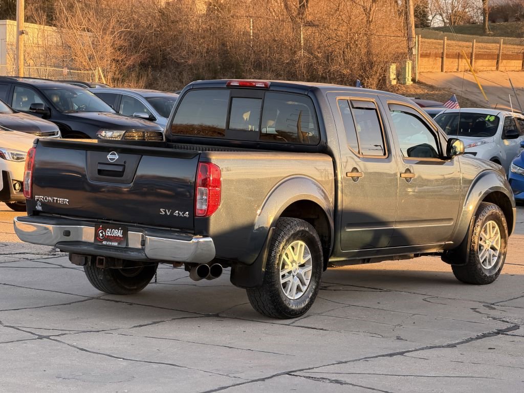 Used 2019 Nissan Frontier SV image 6