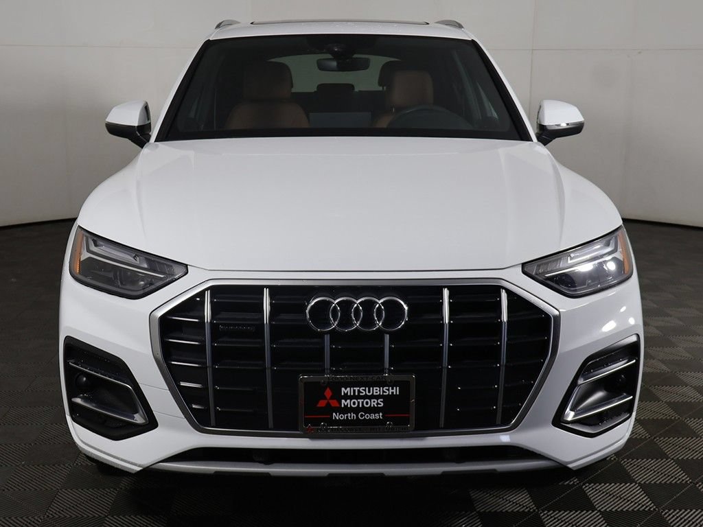 Used 2023 Audi Q5 2.0T Premium w/ Convenience Package AWD/4WD image 12