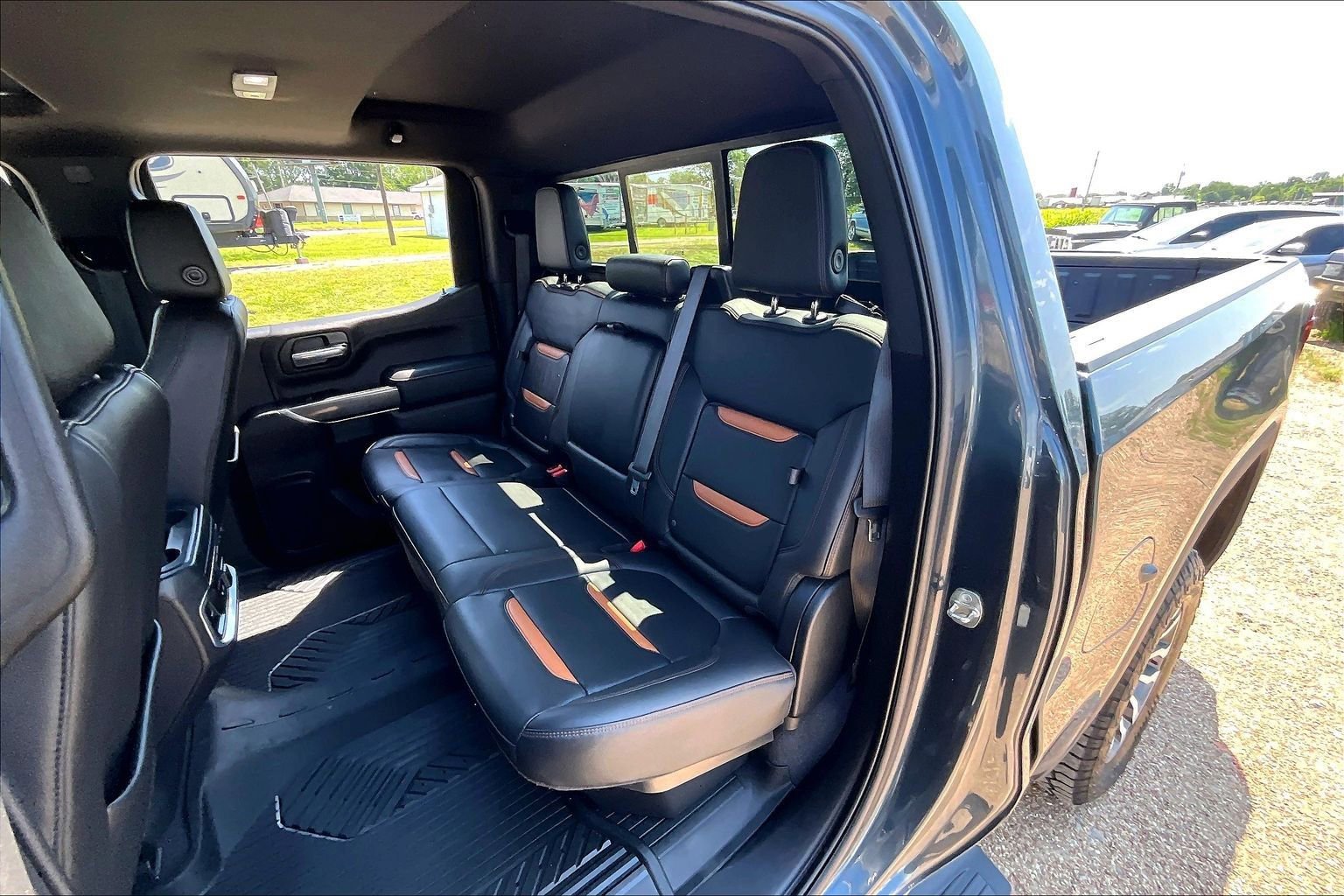 Used 2020 GMC Sierra 1500 AT4 w/ AT4 Premium Package AWD/4WD image 28