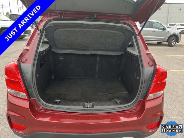 Used 2022 Chevrolet Trax LT w/ Driver Confidence Package AWD/4WD image 12