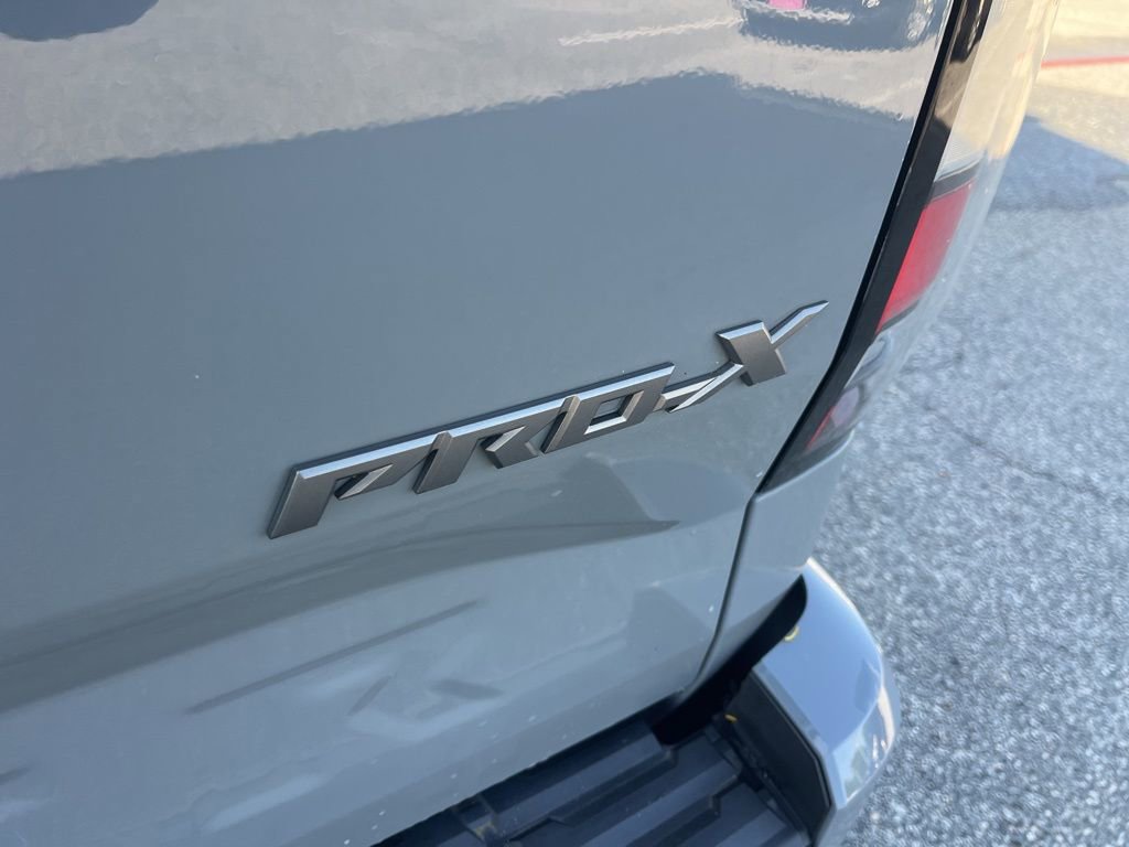 Used 2022 Nissan Frontier Pro-X w/ Pro-X Premium Package image 29