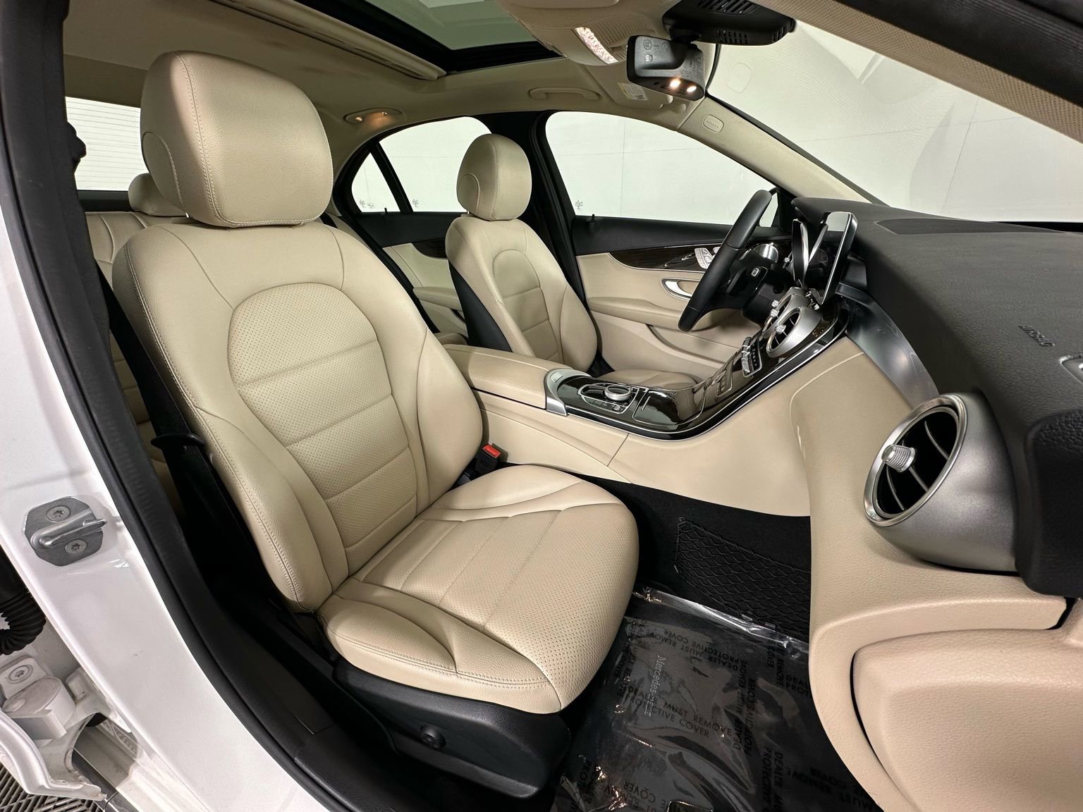 Used 2021 Mercedes-Benz C 300 Sedan w/ Premium Package image 6