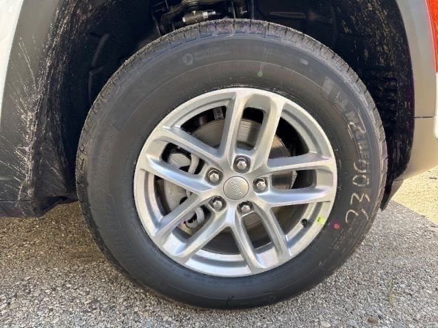 New 2025 Jeep Grand Cherokee Laredo X image 27