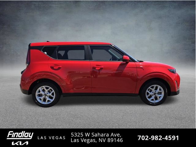 Used 2023 Kia Soul LX w/ LX Technology Package FWD image 5