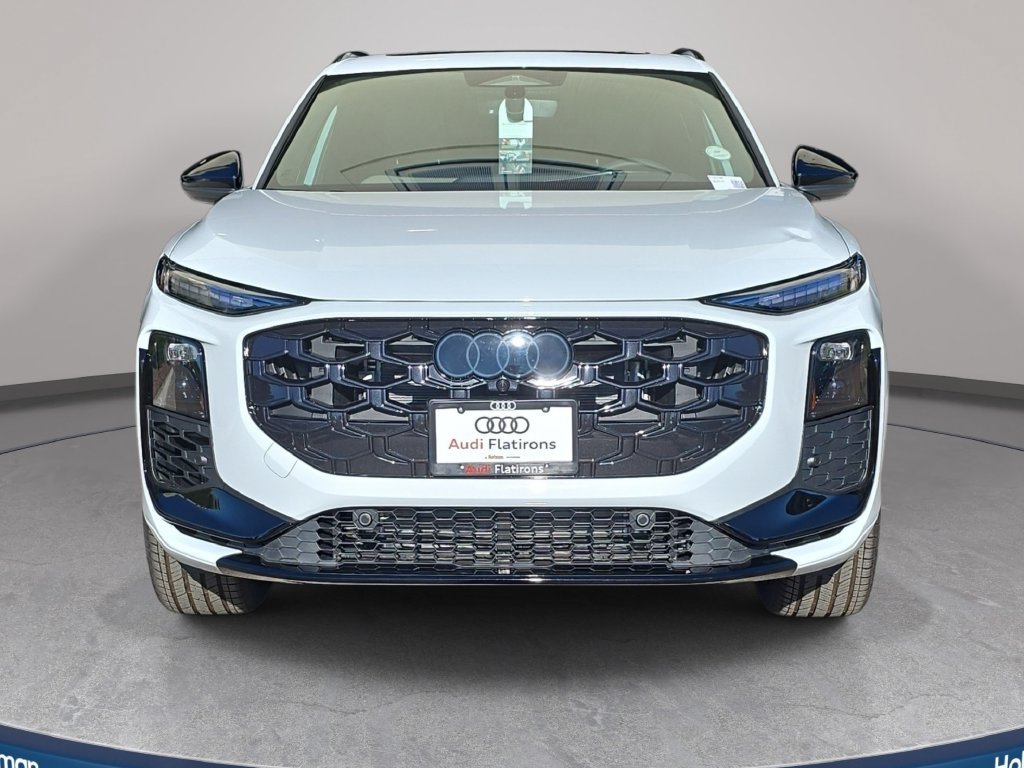 New 2026 Audi Q3 quattro 2.0T AWD/4WD image 2