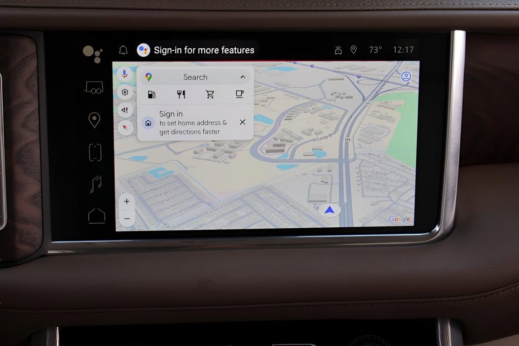 Used 2024 GMC Yukon XL Denali image 17