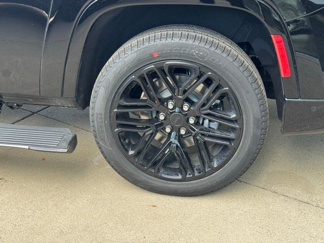 New 2026 Jeep Grand Wagoneer L Limited AWD/4WD image 42