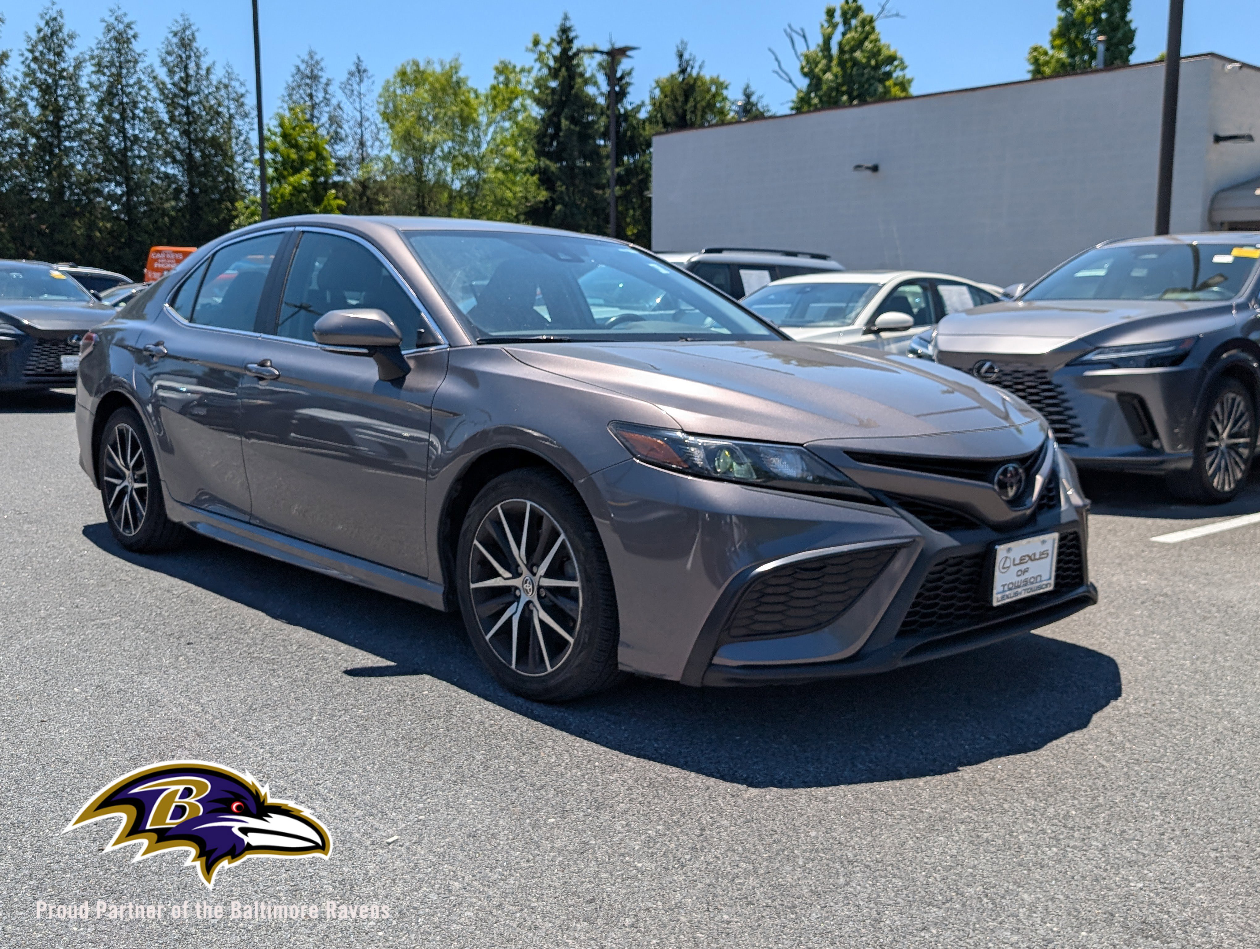 Used 2022 Toyota Camry SE FWD video 1