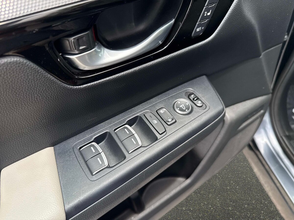 Used 2024 Honda CR-V EX-L image 18