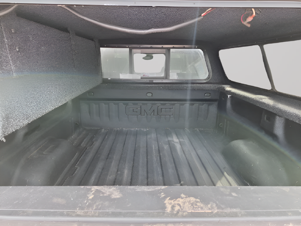 Used 2018 GMC Sierra 1500 SLT AWD/4WD image 41