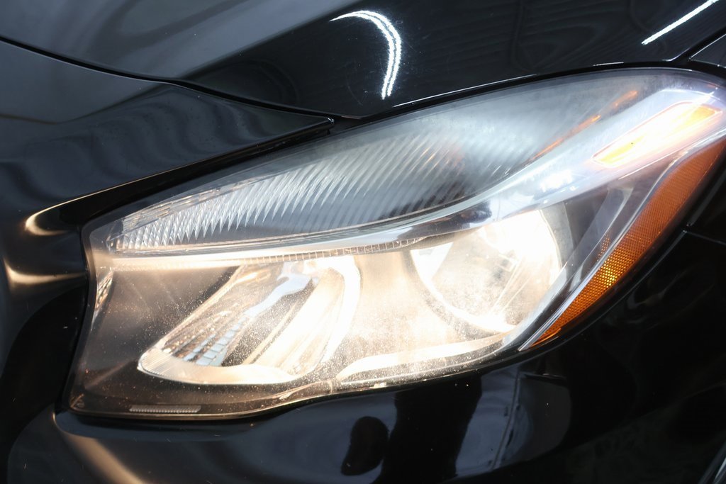 Used 2016 Mercedes-Benz GLA 250 4MATIC image 22