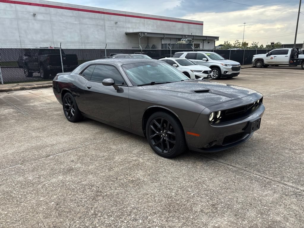 Used 2021 Dodge Challenger SXT w/ Blacktop Package RWD image 3