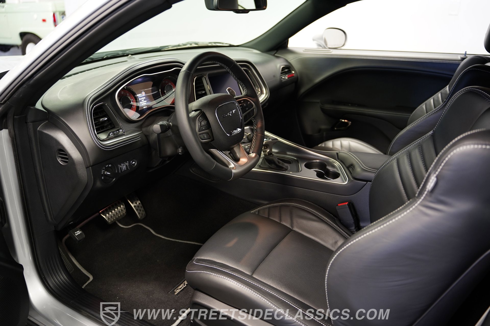 Used 2023 Dodge Challenger SRT Hellcat RWD image 4