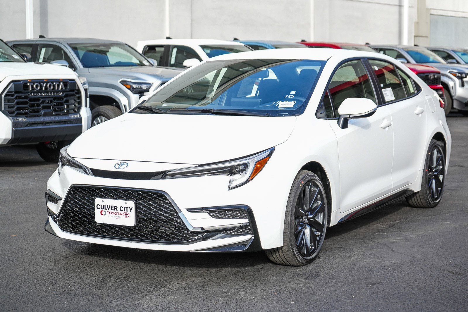 New 2026 Toyota Corolla SE image 3