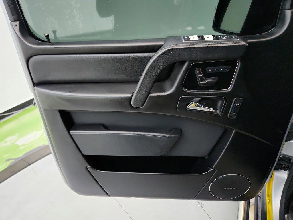 Used 2016 Mercedes-Benz G 550 image 24