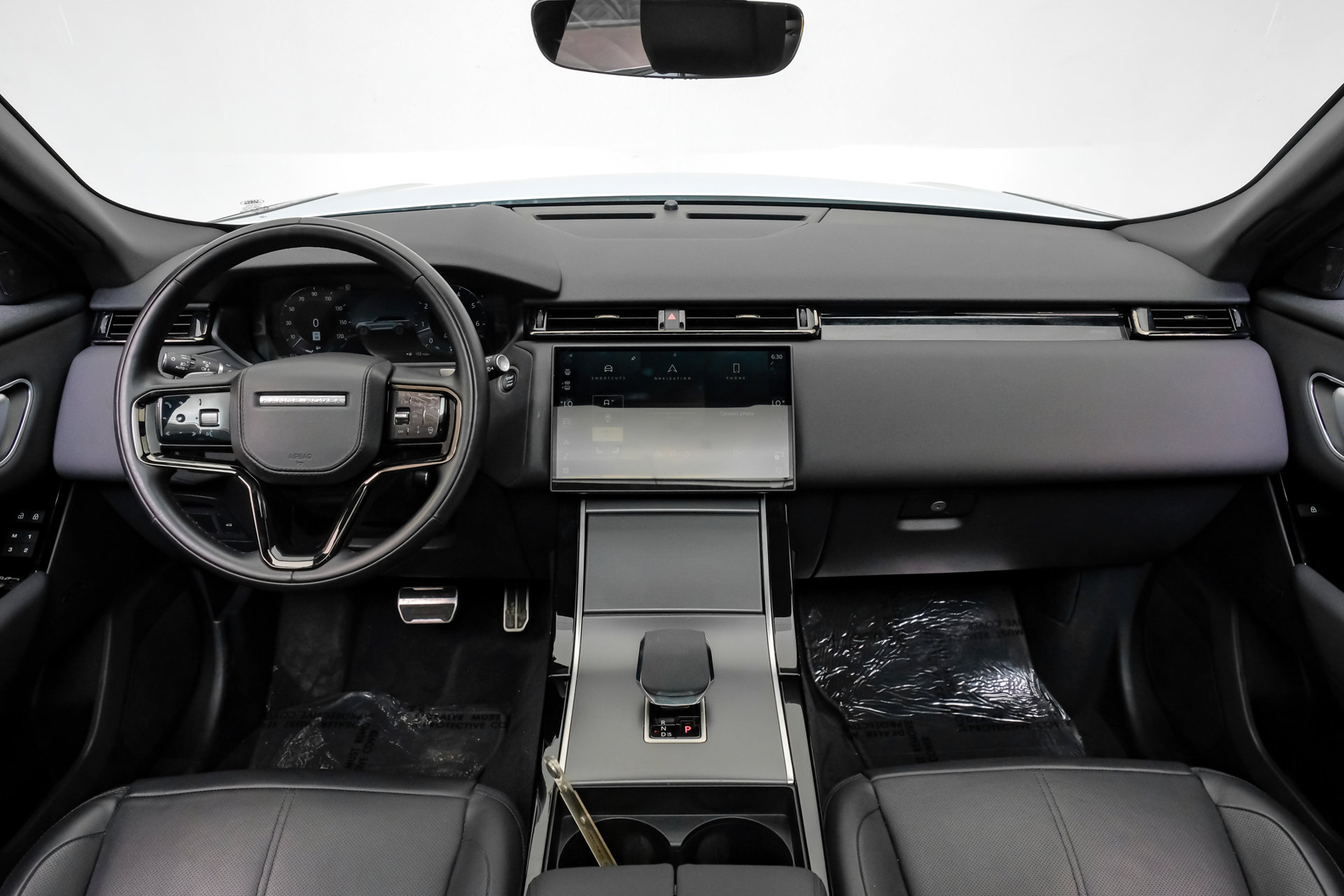 Used 2025 Land Rover Range Rover Velar Dynamic SE AWD/4WD image 19