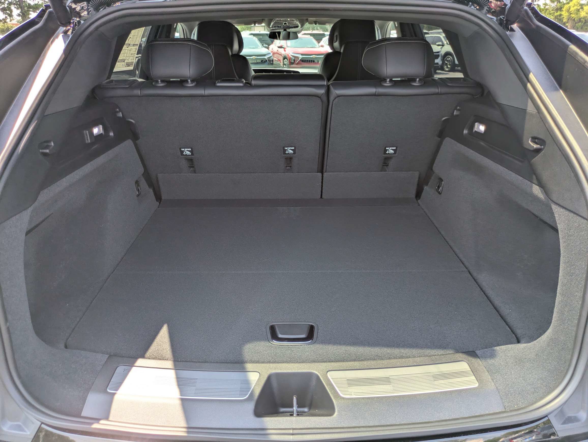 New 2026 Cadillac Lyriq Luxury RWD image 7