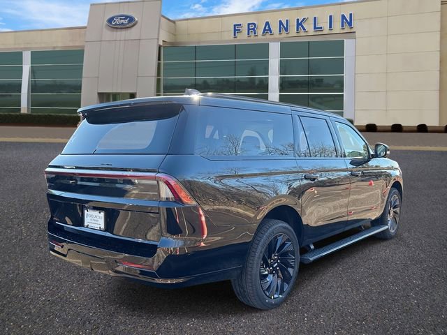 New 2026 Lincoln Navigator L Reserve w/ Jet Appearance Package image 7