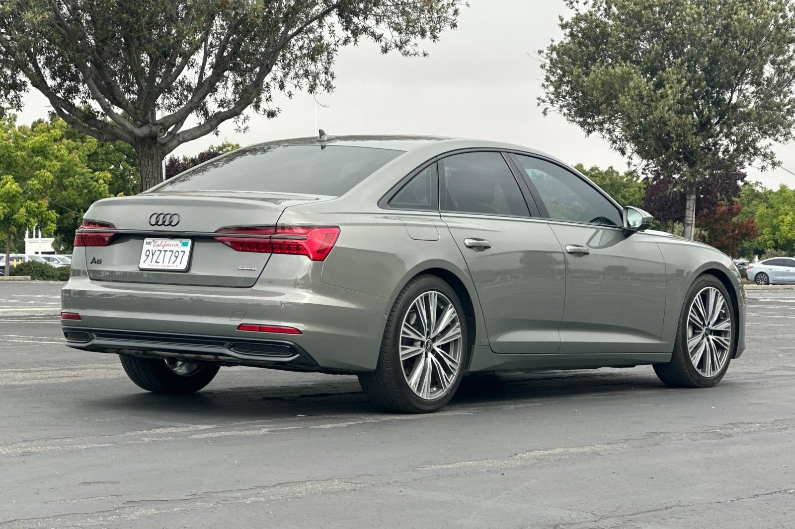 Used 2023 Audi A6 Premium Plus w/ Premium Plus Package AWD/4WD image 4