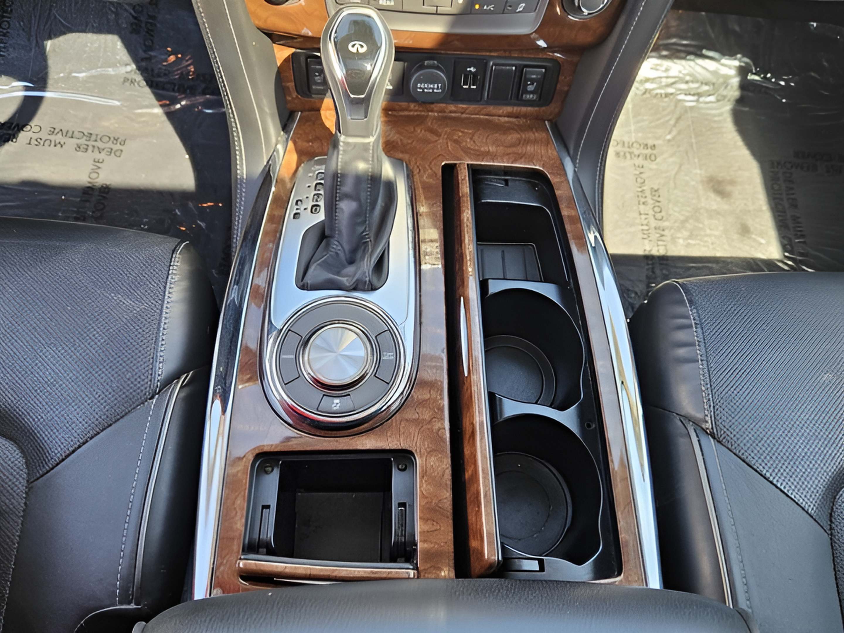 Used 2019 INFINITI QX80 Luxe w/ Proassist Package RWD image 18