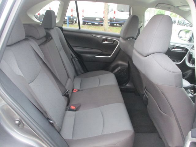 Used 2024 Toyota RAV4 XLE FWD image 14