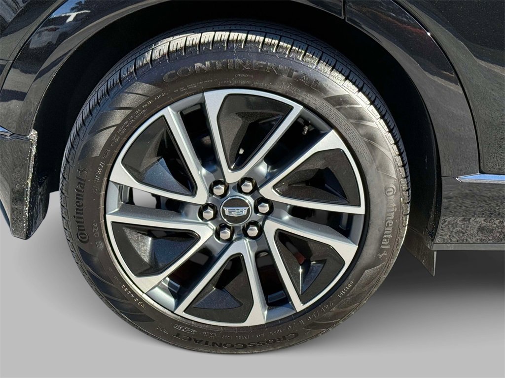 Used 2025 Cadillac Optiq Sport 2 w/ LPO, Floor Liner Package image 13