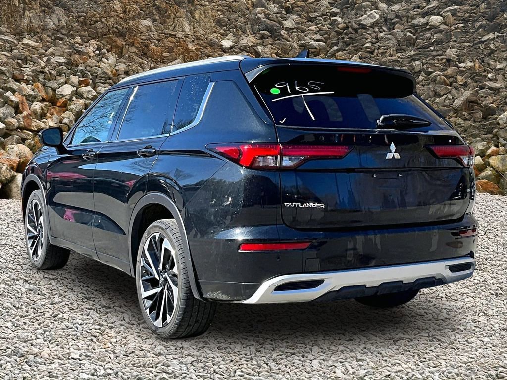 Used 2022 Mitsubishi Outlander SEL AWD/4WD image 10