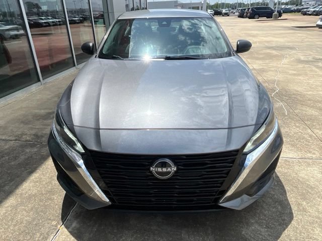 Used 2024 Nissan Altima 2.5 SV FWD image 6