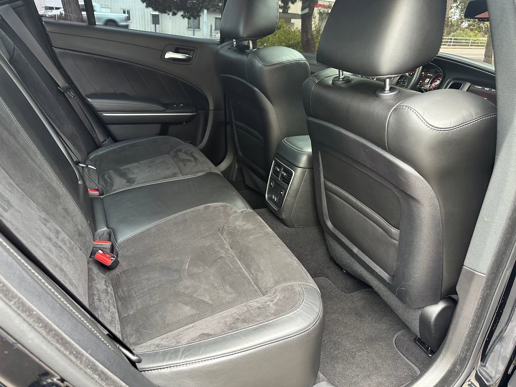 Used 2022 Dodge Charger Scat Pack RWD image 15