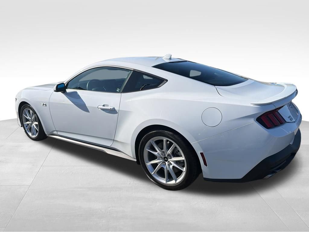 Certified 2024 Ford Mustang GT Premium image 3