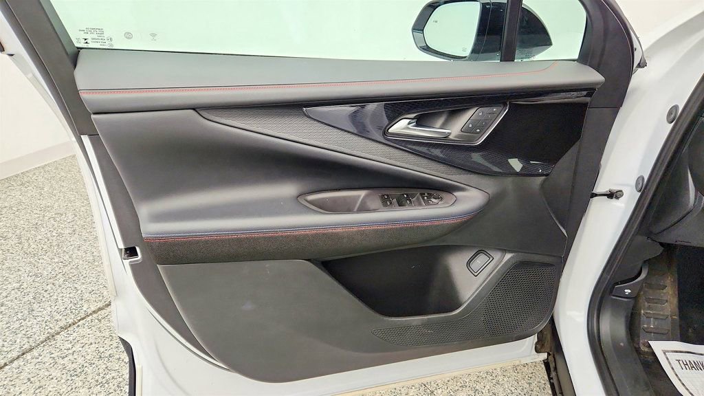 Used 2024 Chevrolet Blazer EV RS AWD/4WD image 10