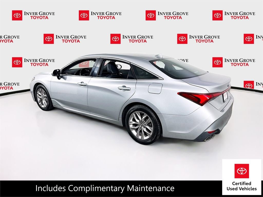Certified 2019 Toyota Avalon XLE w/ Moonroof Package image 7