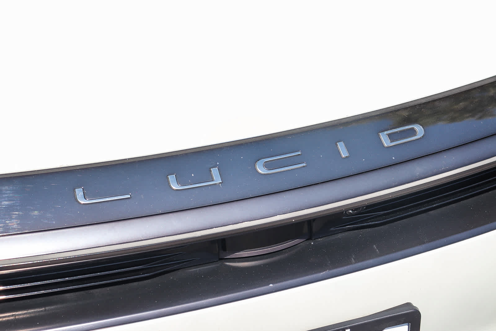 Used 2025 Lucid Air Touring AWD/4WD image 5