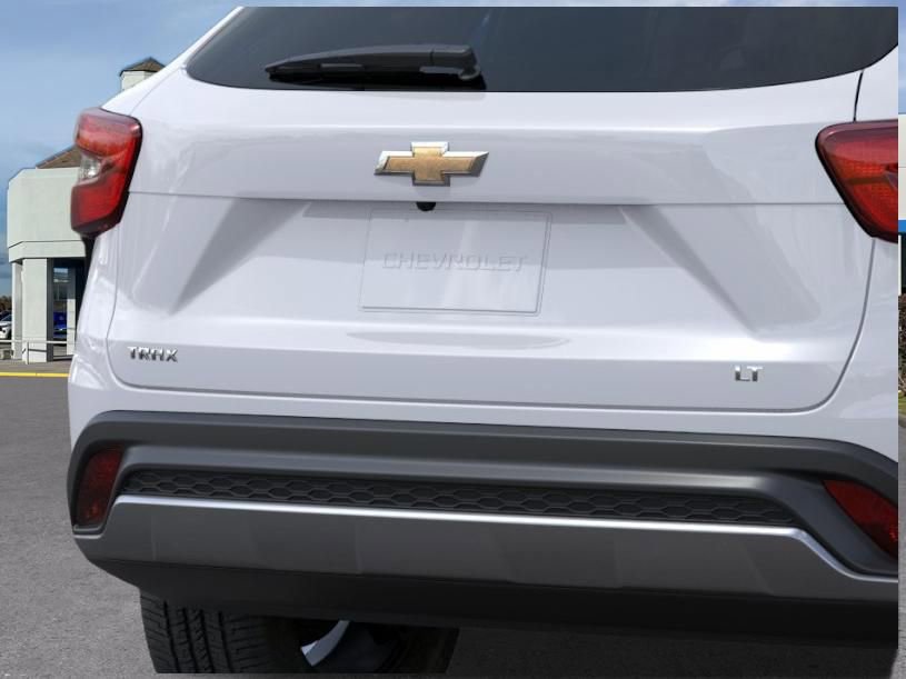 New 2026 Chevrolet Trax LT w/ LT Convenience Package FWD image 14